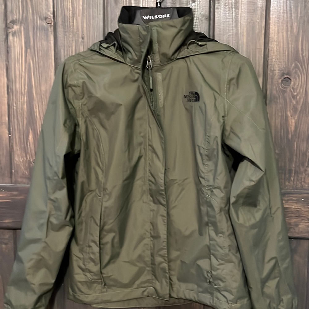 The NorthFace Womens Dry-vent Hooded Waterproof Shell Jacket/Raincoat Size S/P